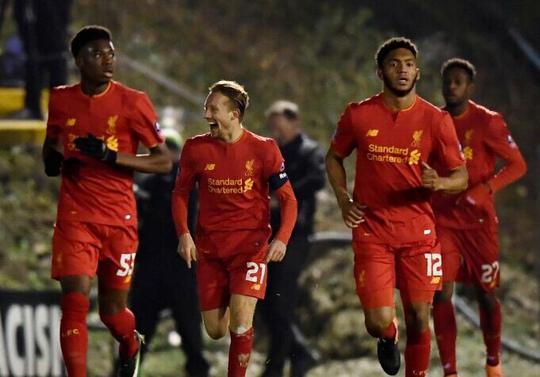 博主谈徐根宝难觅接班人：崇明基地待遇不行，管理方法落伍