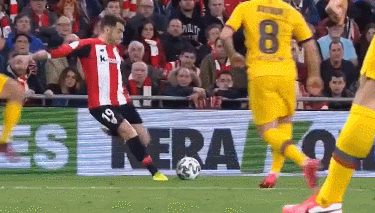 曼联明年还将不得不花巨资买人。