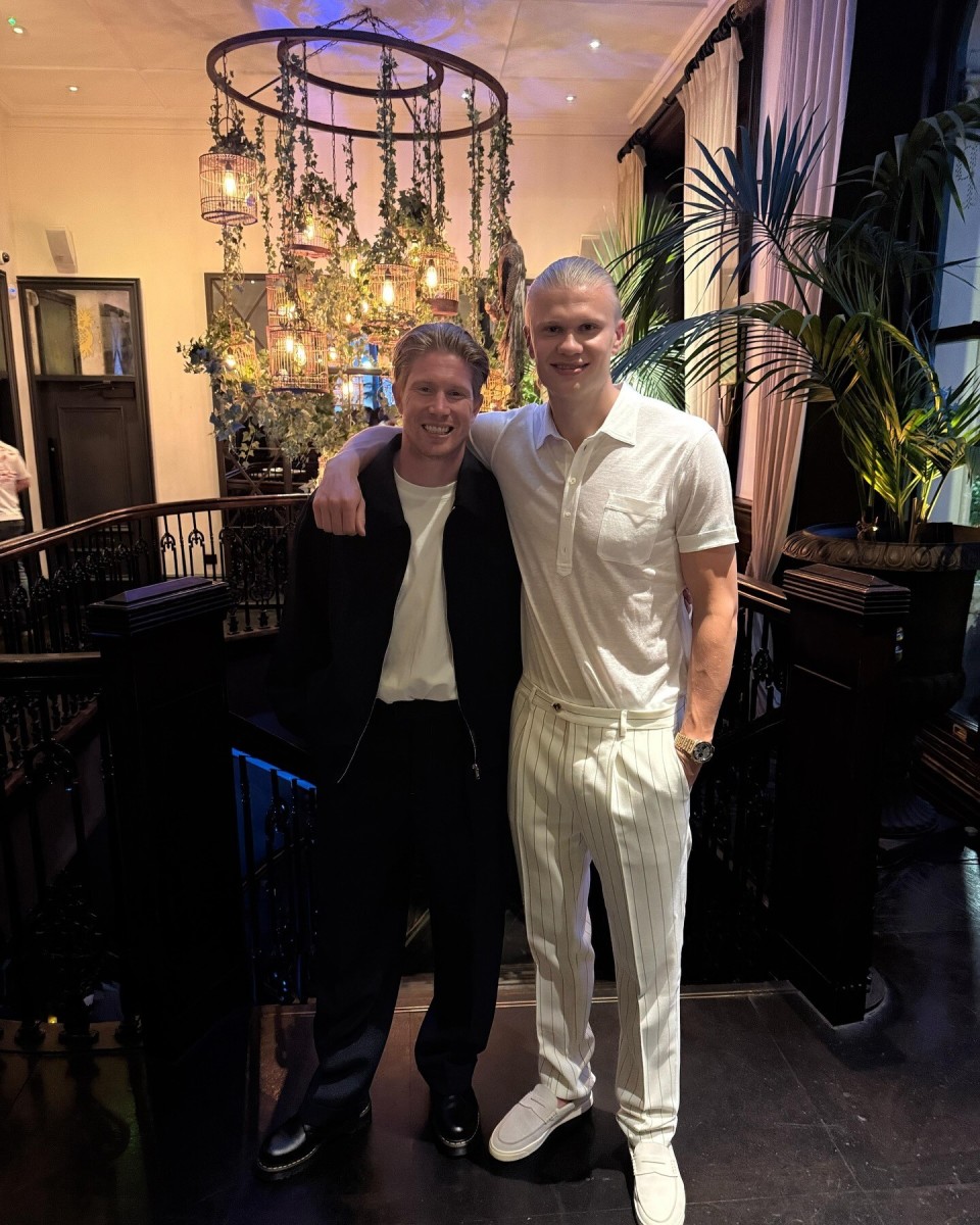 意媒：阿坎吉缺席国米训练，欧冠对阵利物浦出战成疑