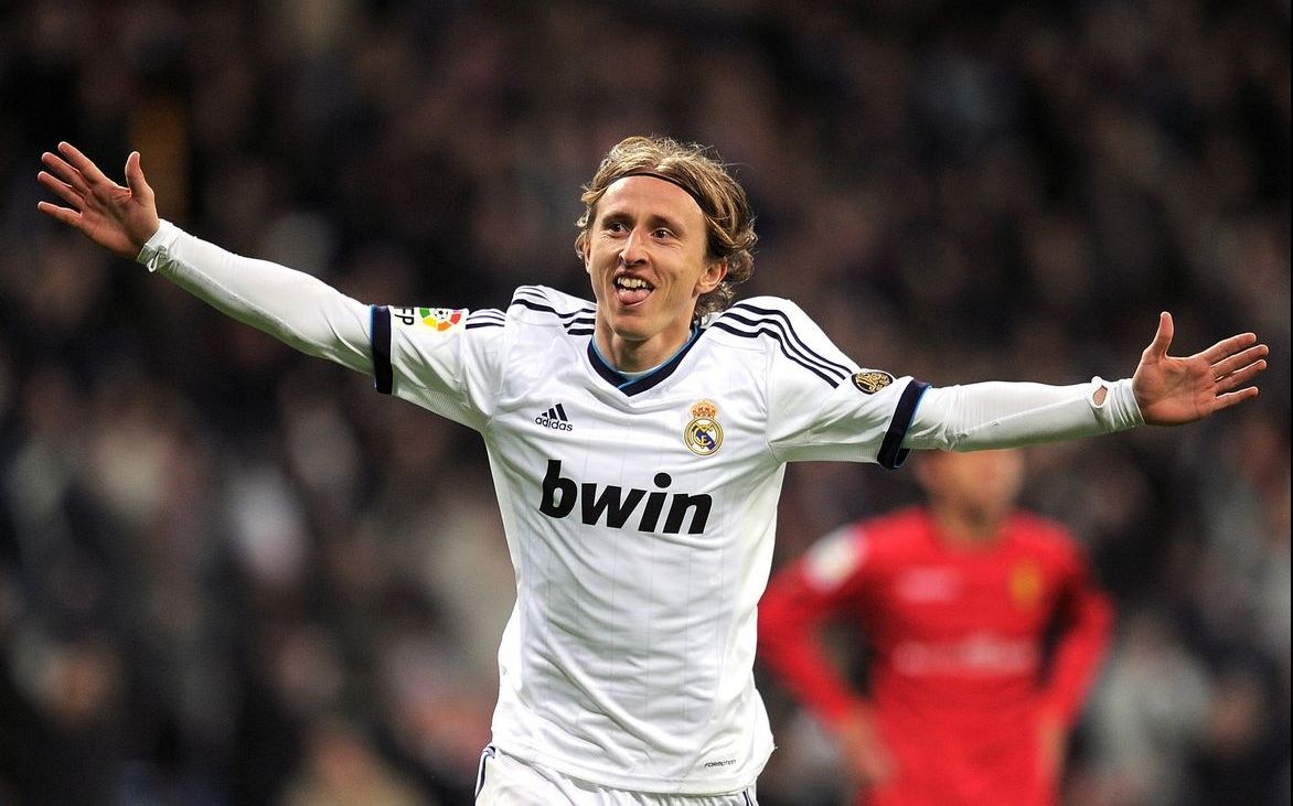 NBA：勇士主场击败小牛 库里三分火力全开